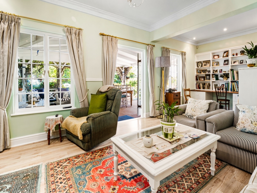 4 Bedroom Property for Sale in Belvidere Estate Western Cape